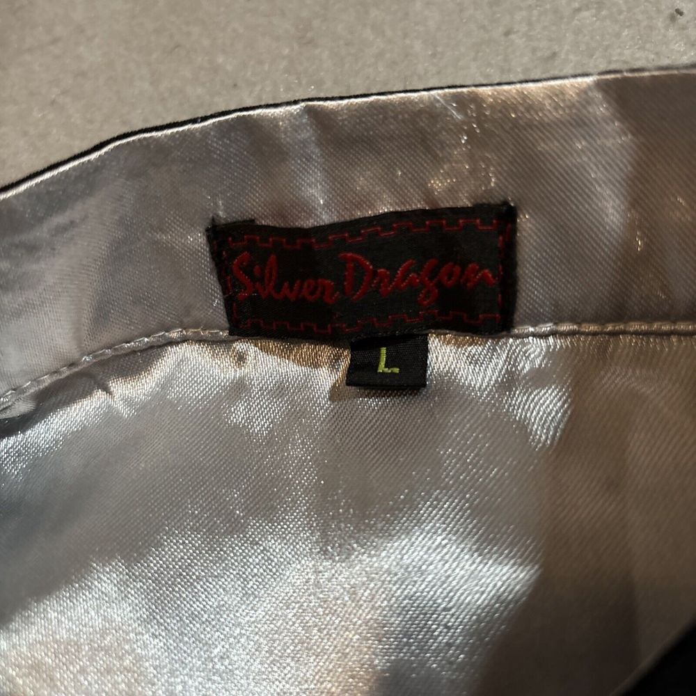 Silver Dragon Kimono Large Black Embroidered Dragon - Picture 3 of 5